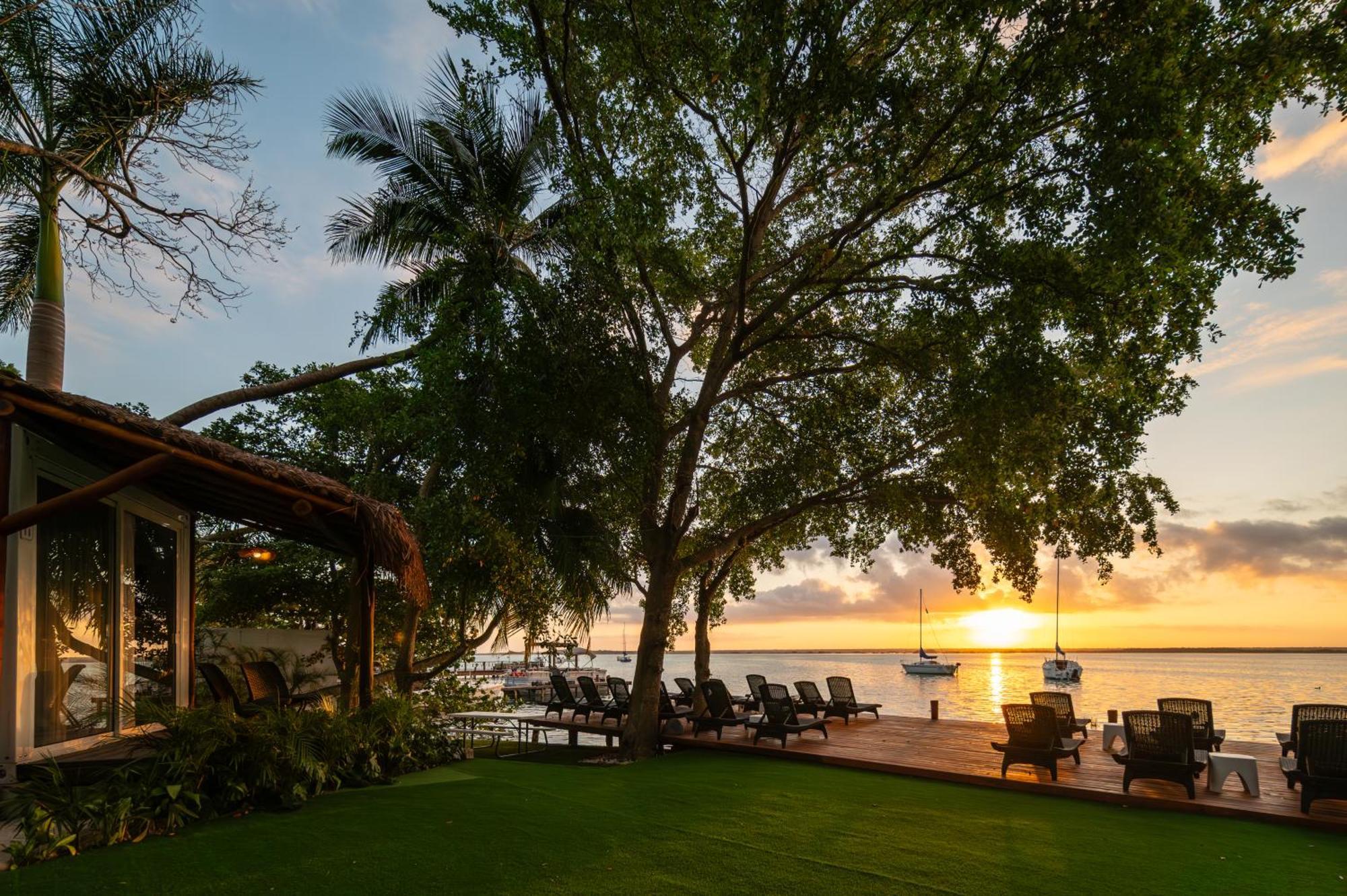 Casa Aakal Lagoon Front Bacalar Buitenkant foto